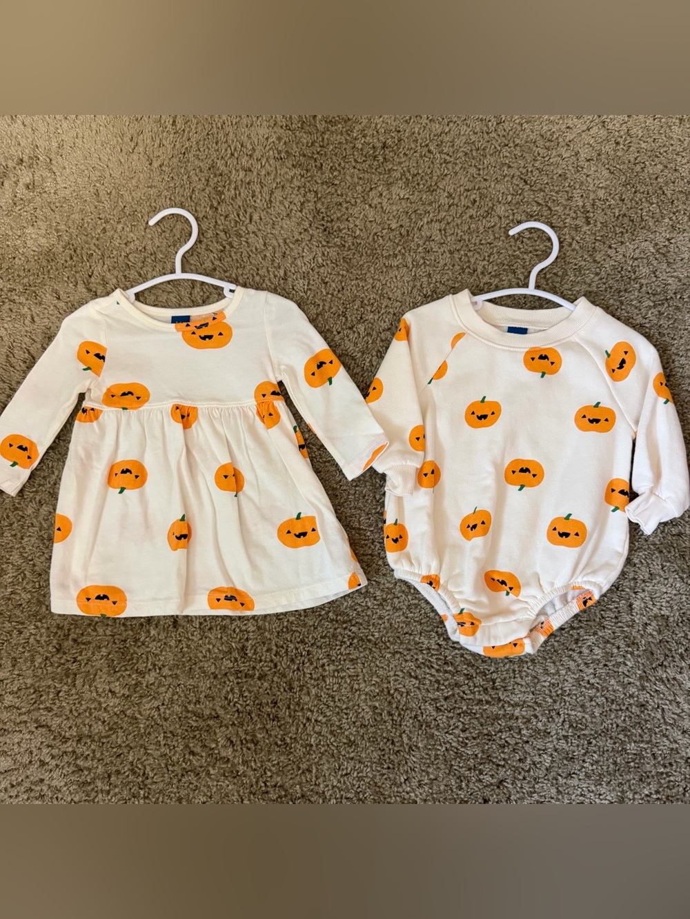 Baby Halloween pumpkin dress and sweatshirt jumper 3-6 mos